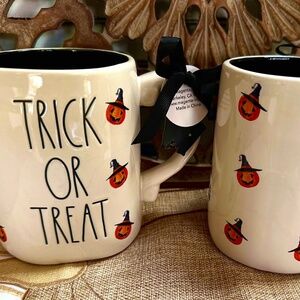 RAE DUNN Adorable Halloween Pumpkin Trick Or Treat Coffee Tea Mug New!